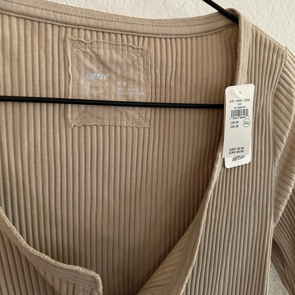AERIE essential layering Henley - Picture 6 of 7